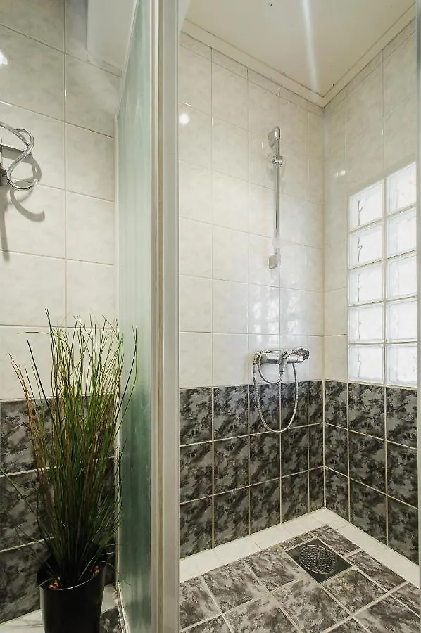 Apartamento Spacious Penthouse With Grand Terrace Bergen